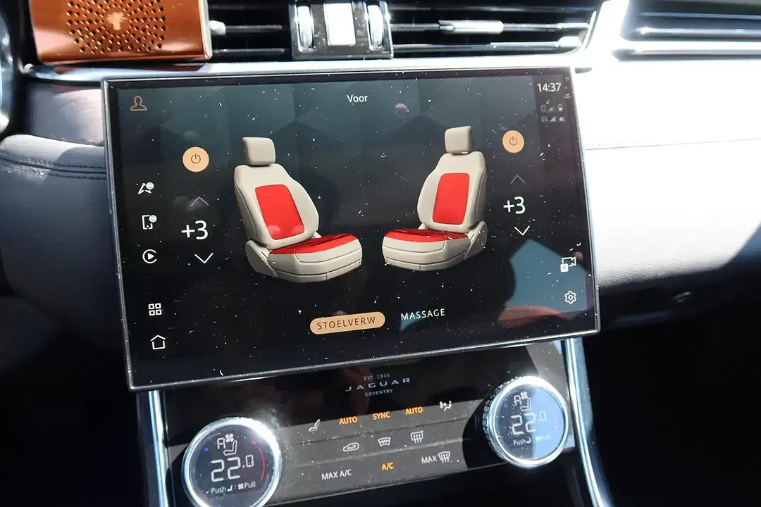 Jaguar XF - Thumbnail 15
