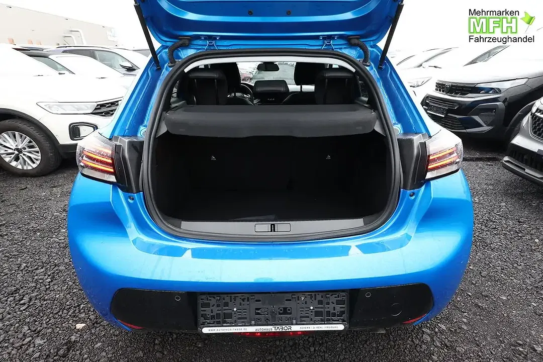 Peugeot 208 - Thumbnail 10
