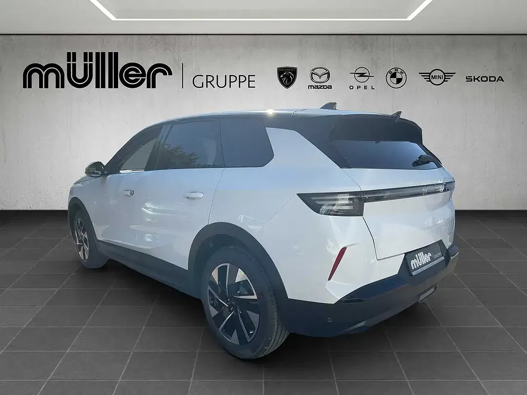 Opel Grandland - Thumbnail 4