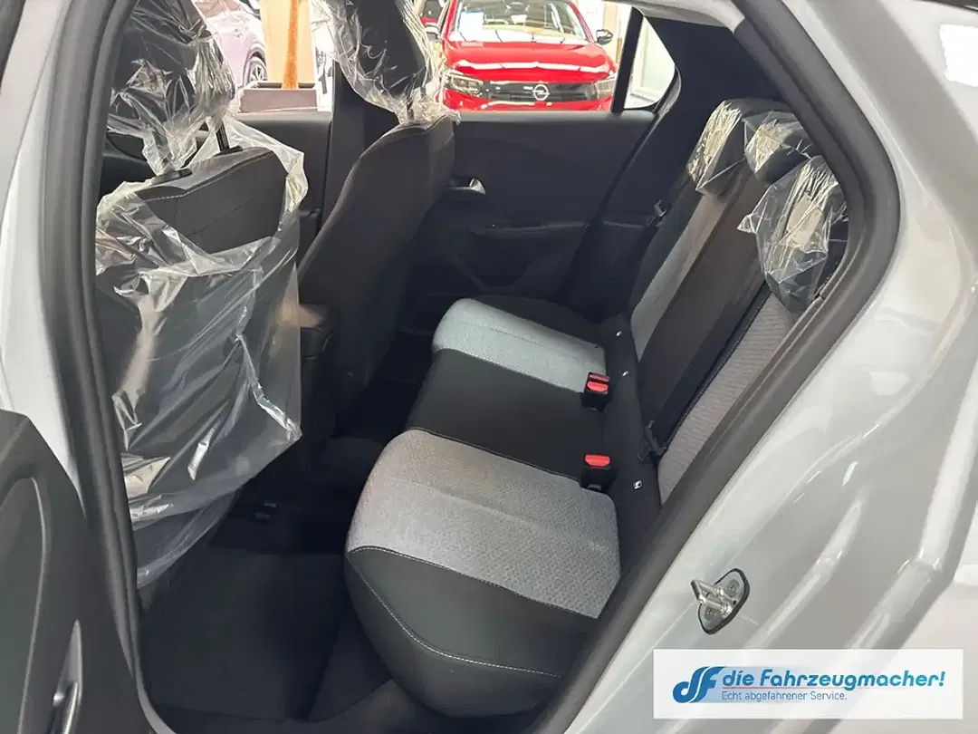 Opel Corsa - Thumbnail 13