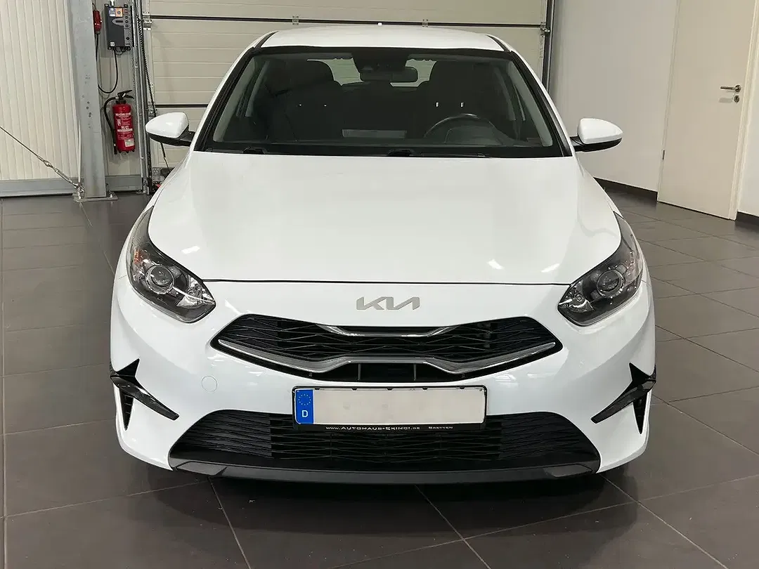 Kia Ceed / cee'd - Thumbnail 4