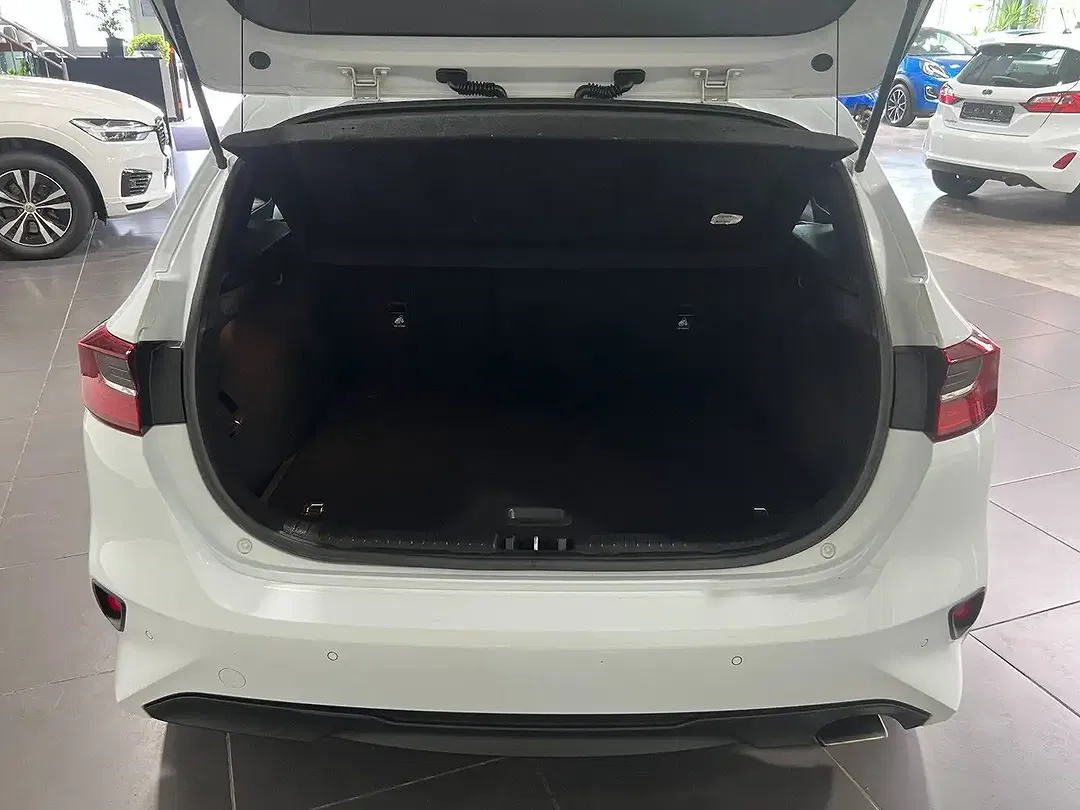 Kia Ceed / cee'd - Thumbnail 9