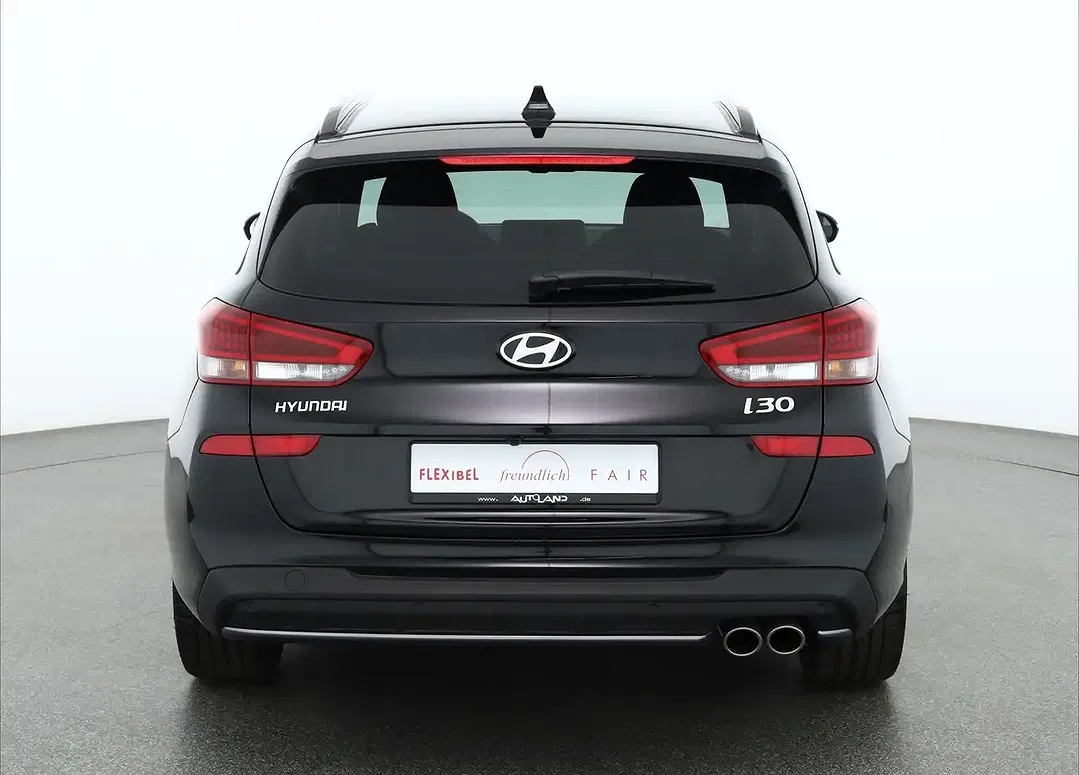 Hyundai i30 - Thumbnail 4
