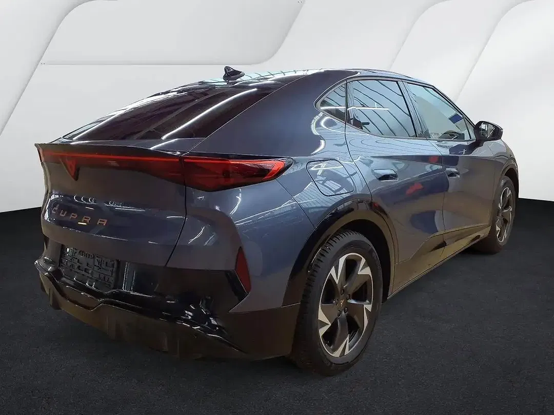 CUPRA Tavascan - Thumbnail 2