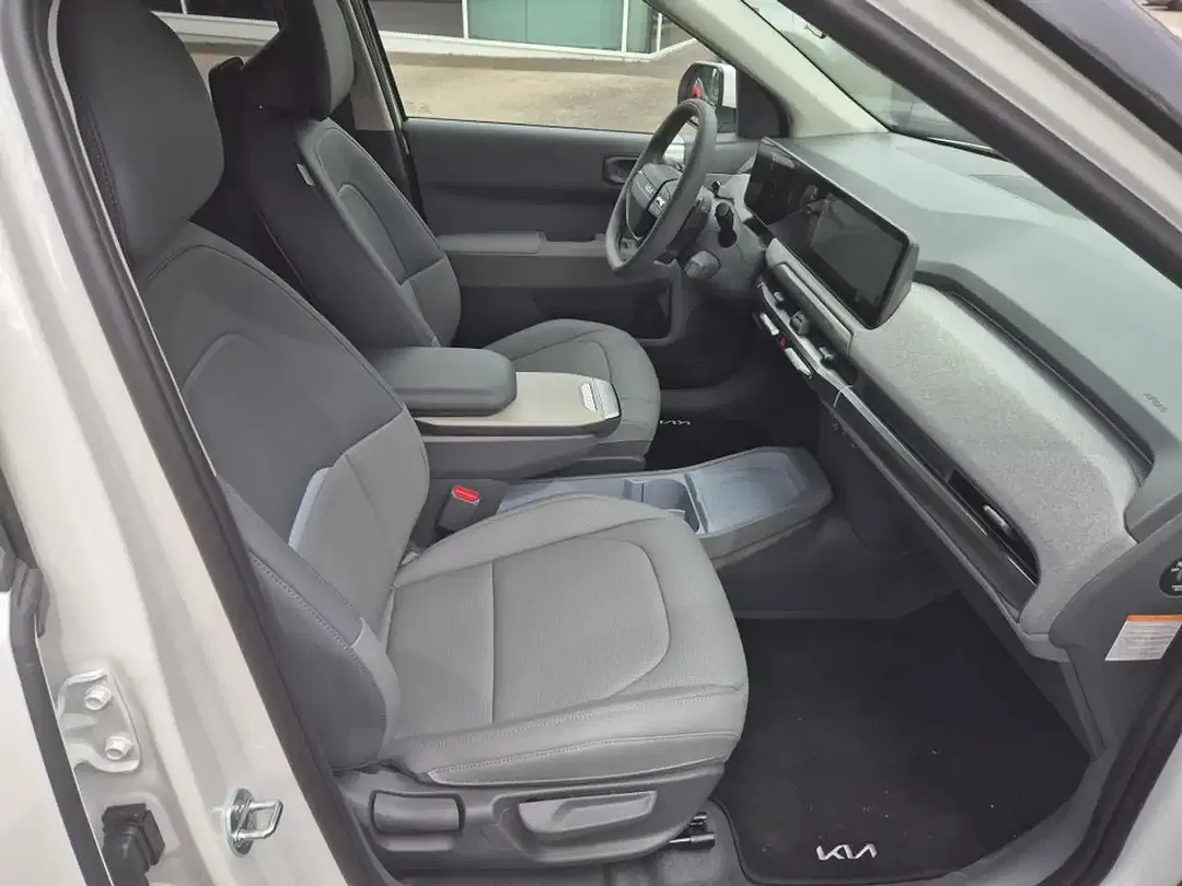 Kia EV3 - Thumbnail 14
