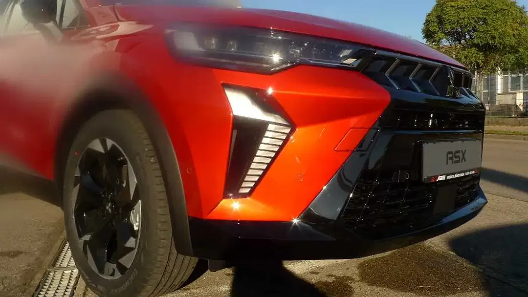Mitsubishi ASX - Thumbnail 3