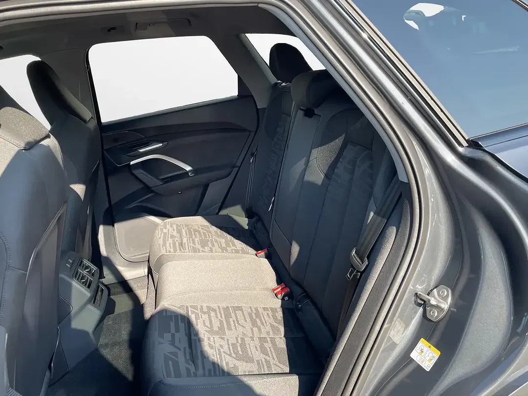 Audi Q5 - Thumbnail 10