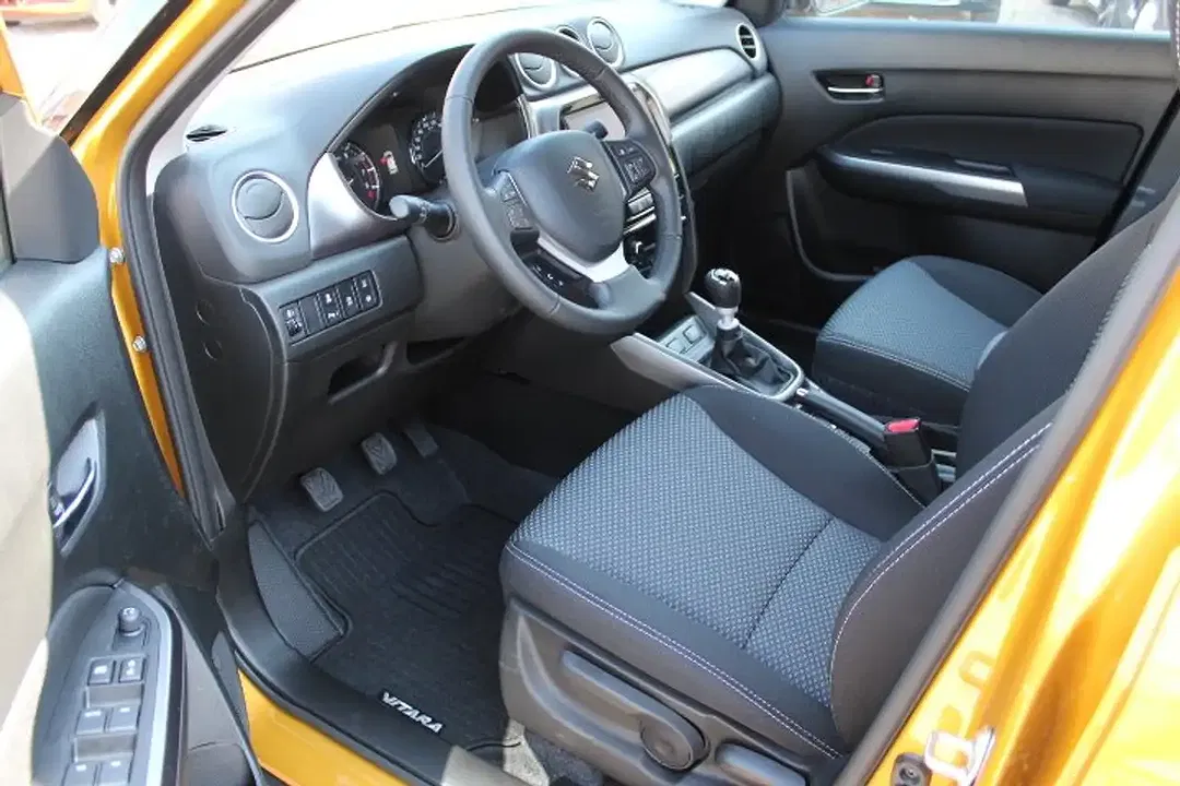 Suzuki Vitara - Thumbnail 14