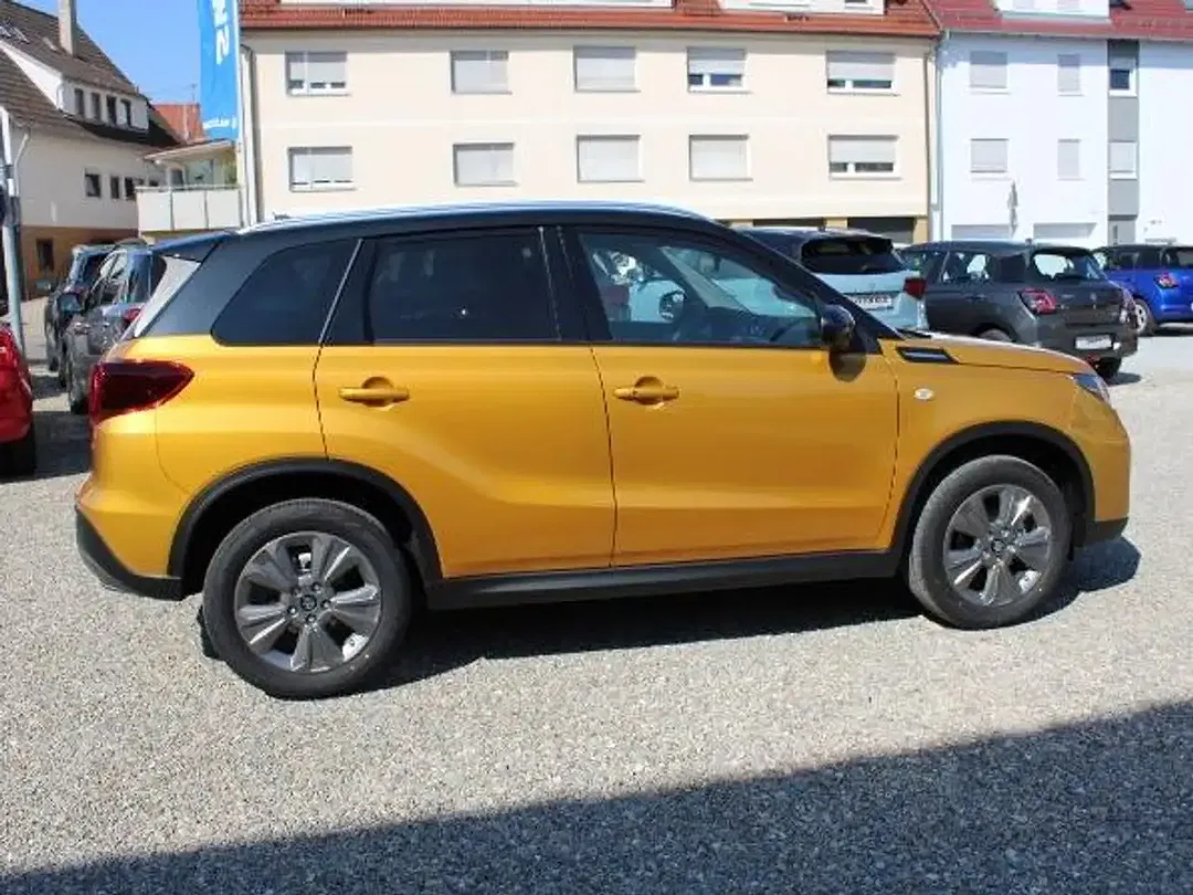 Suzuki Vitara - Thumbnail 6