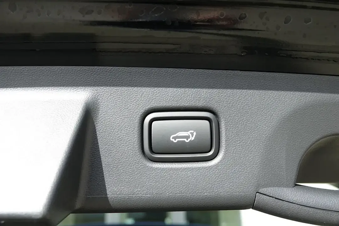 Hyundai TUCSON - Thumbnail 8