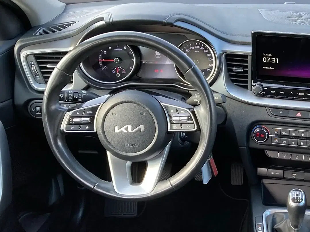 Kia Ceed / cee'd - Thumbnail 10