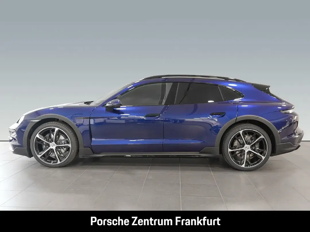 Porsche Taycan - Thumbnail 2
