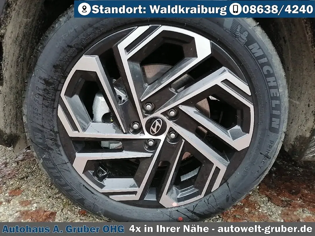 Hyundai TUCSON - Thumbnail 11