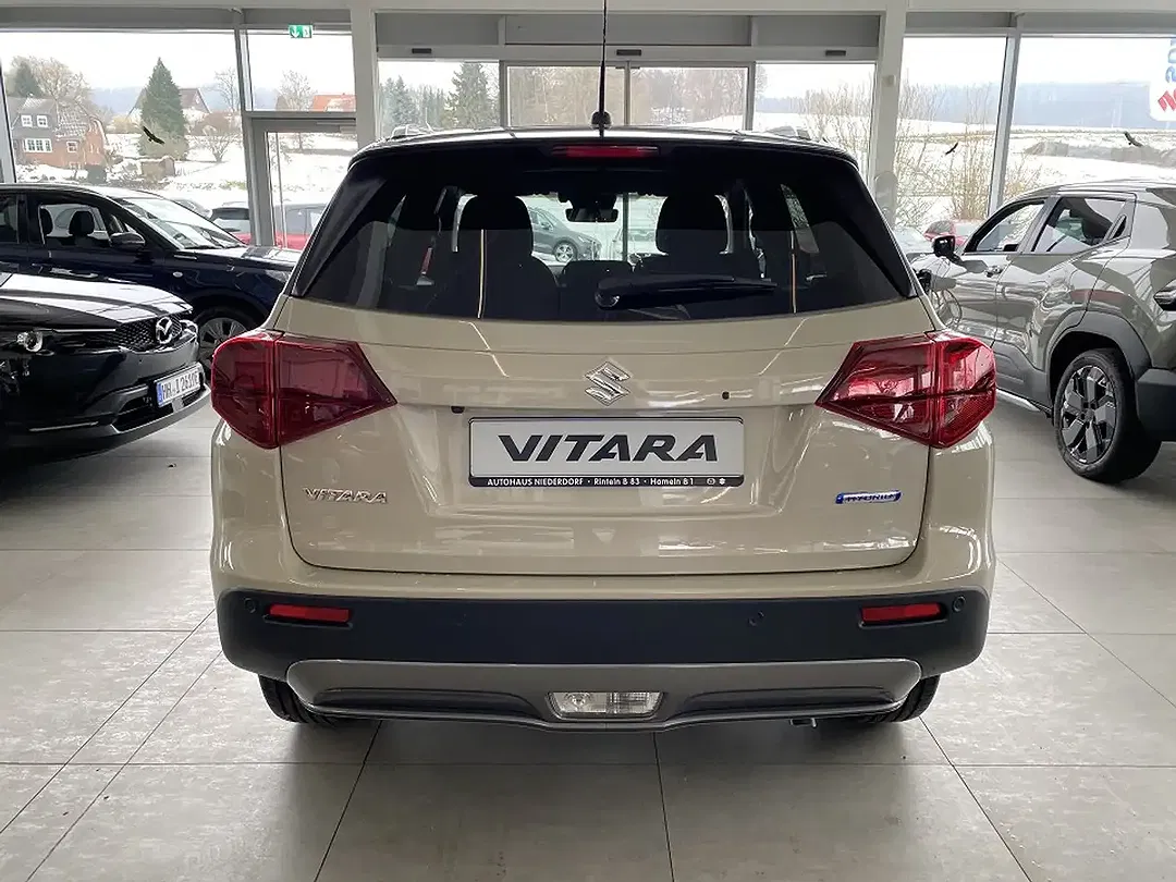 Suzuki Vitara - Thumbnail 13