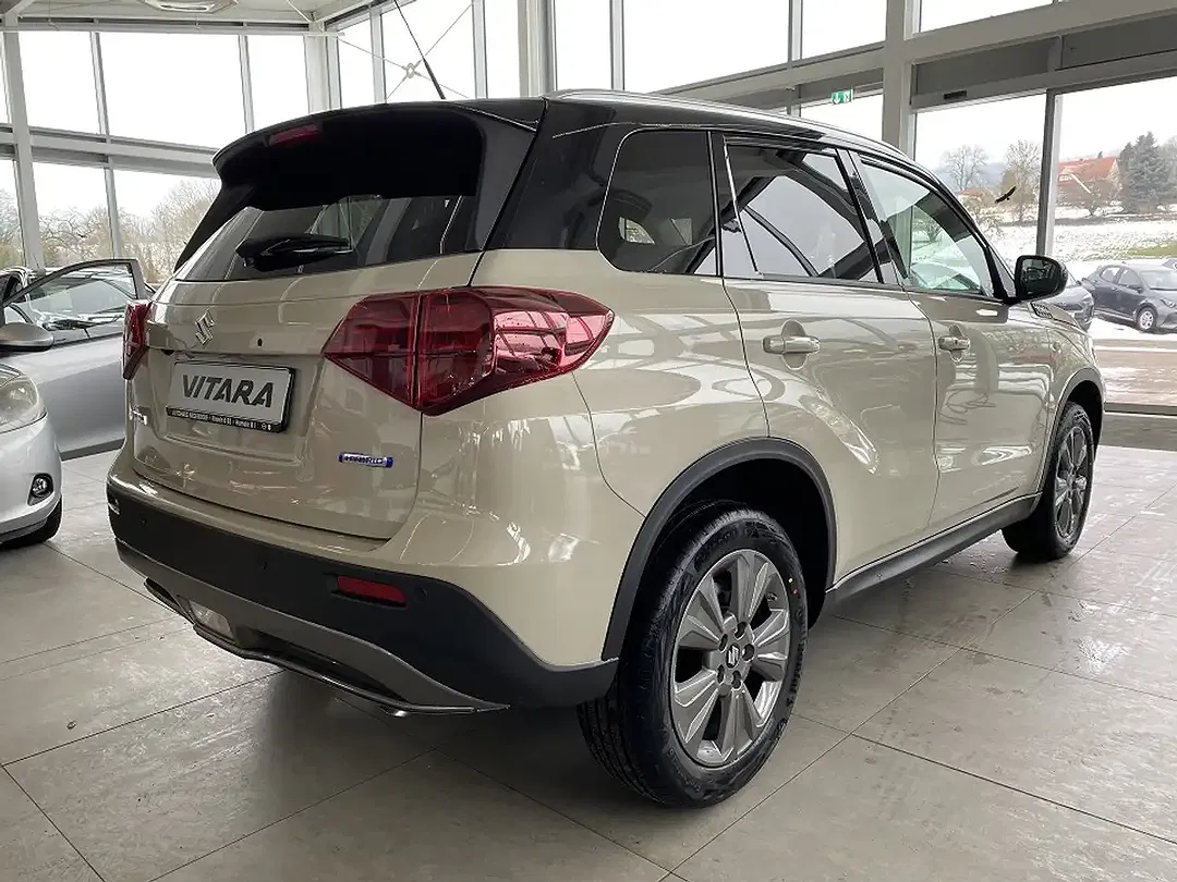 Suzuki Vitara - Thumbnail 2