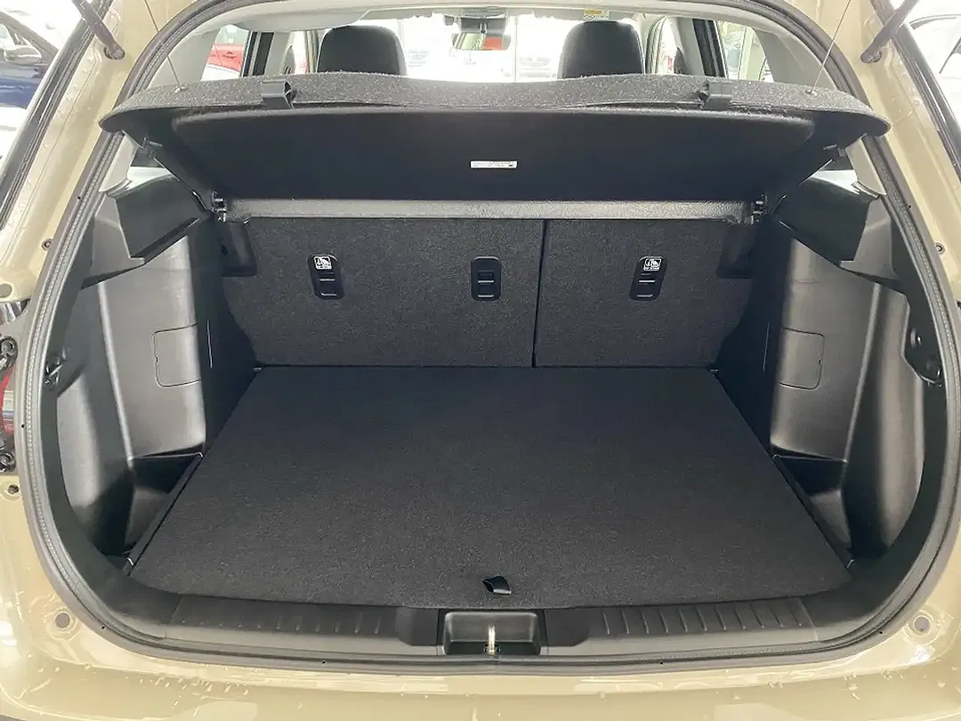Suzuki Vitara - Thumbnail 7