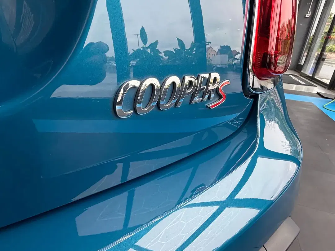 MINI Cooper S - Thumbnail 10