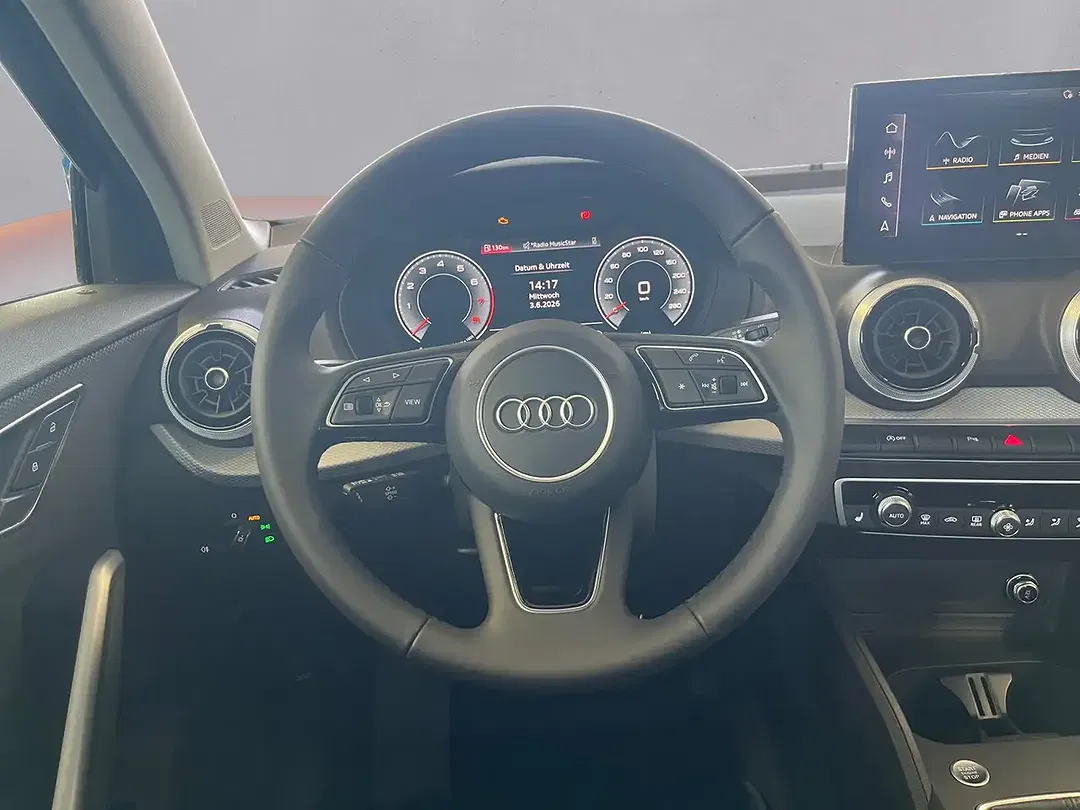 Audi Q2 - Thumbnail 12