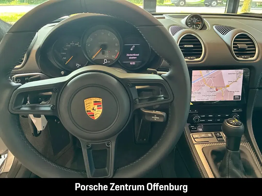 Porsche 718 Spyder - Thumbnail 11