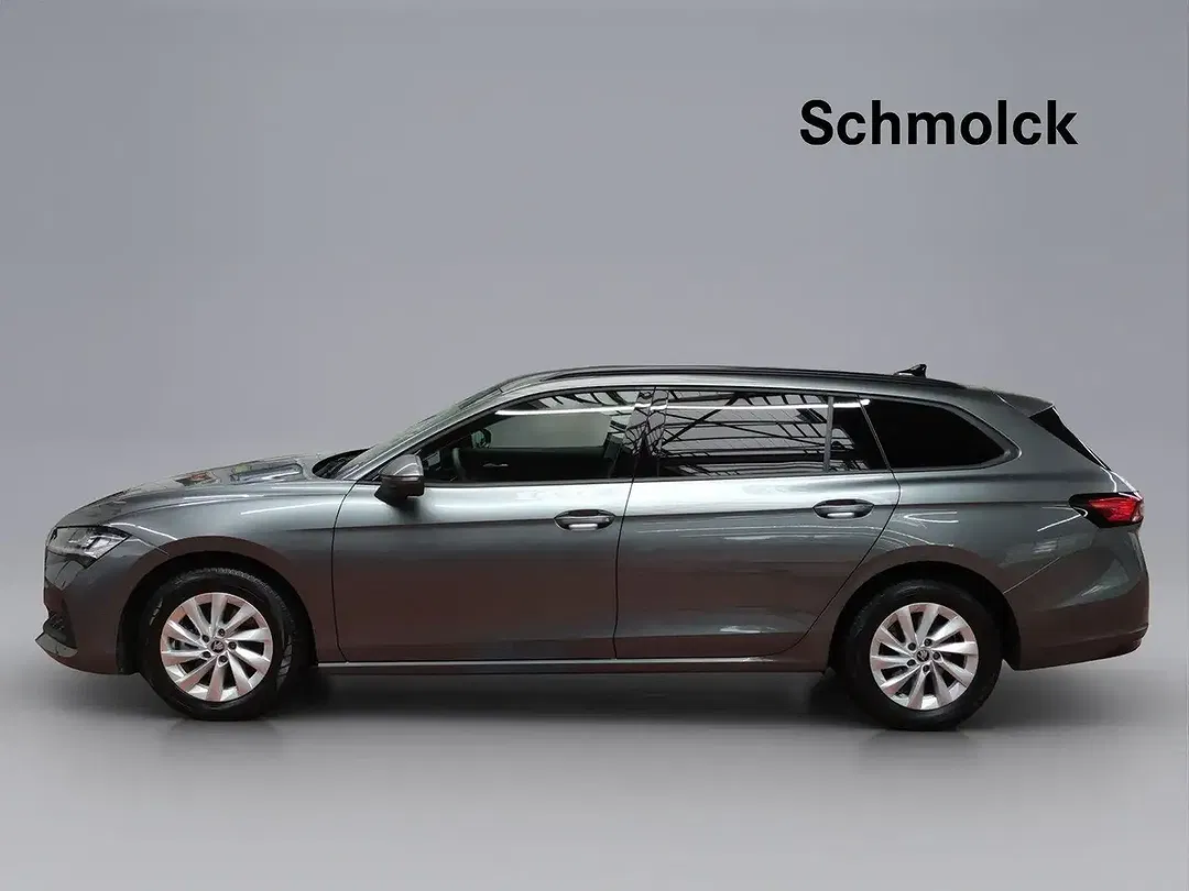 Skoda Superb - Thumbnail 2
