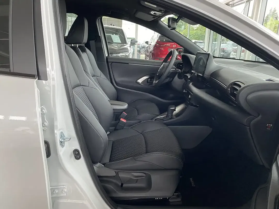 Mazda 2 - Thumbnail 5
