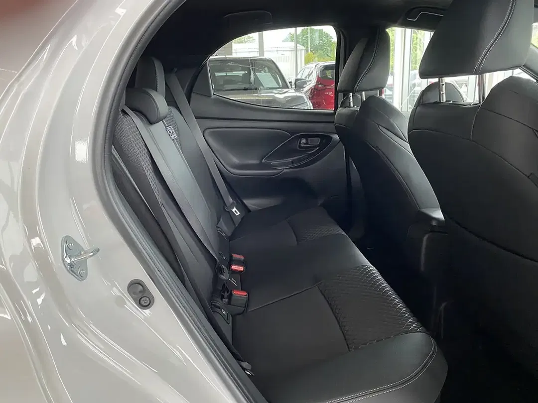 Mazda 2 - Thumbnail 6