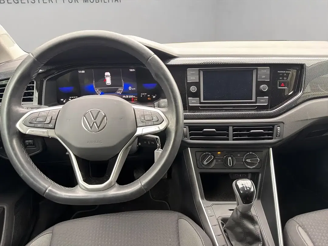 Volkswagen Polo - Thumbnail 14