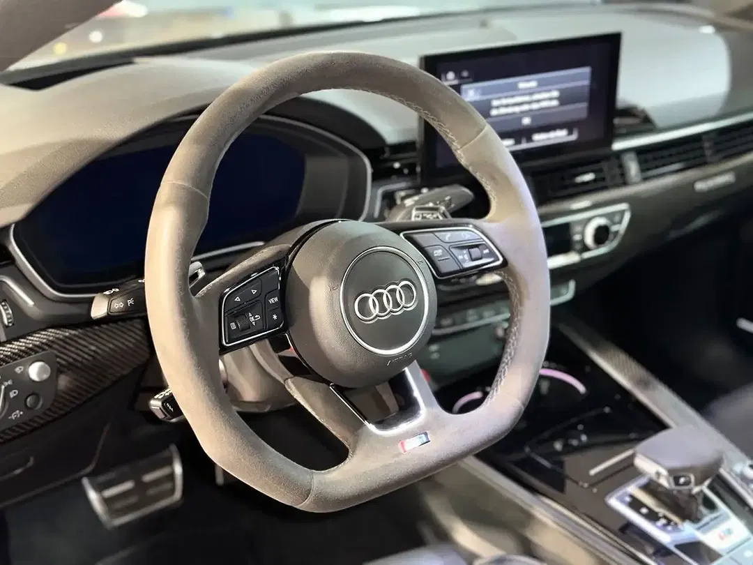 Audi RS5 - Thumbnail 8