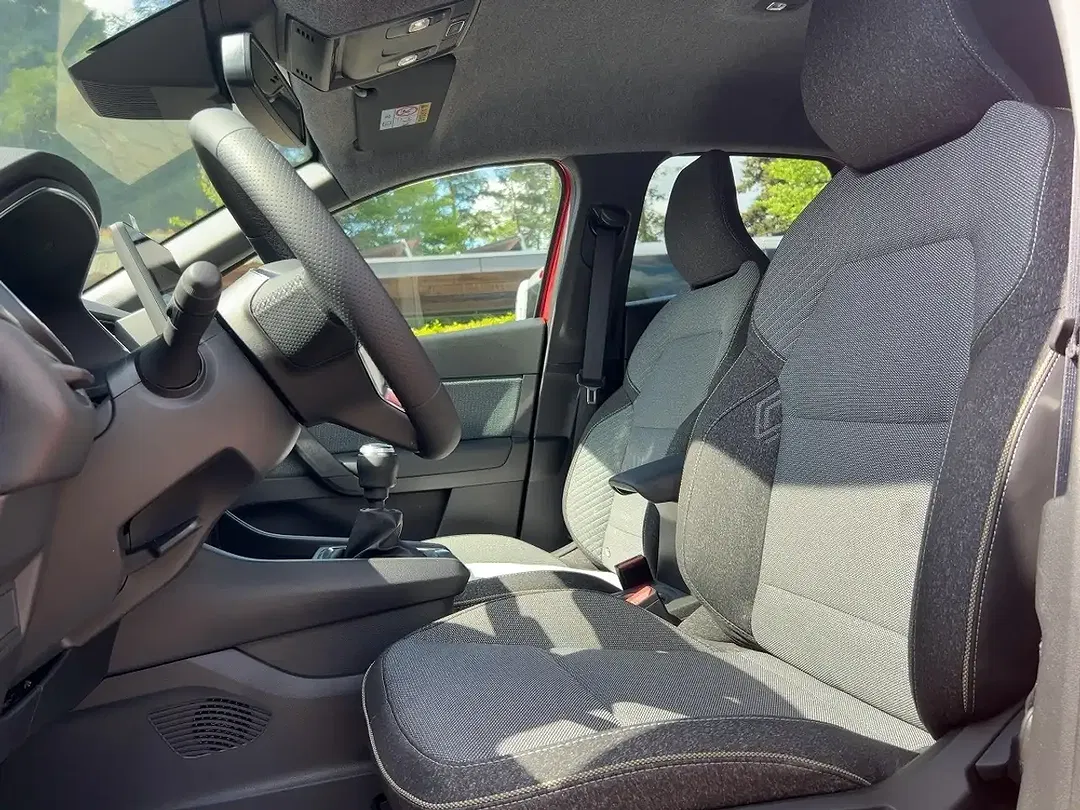 Renault Captur - Thumbnail 11