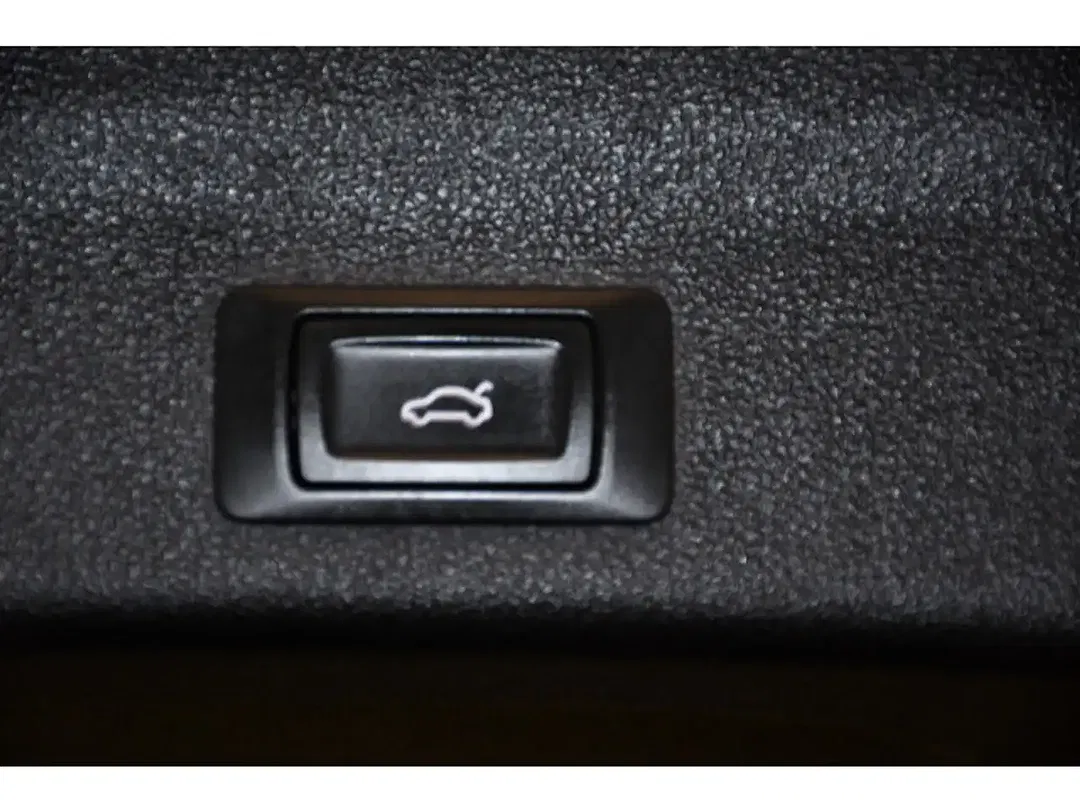 Audi A6 - Thumbnail 10