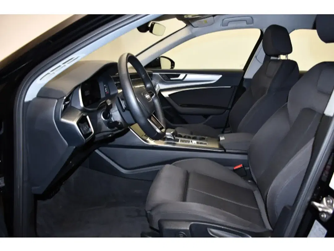 Audi A6 - Thumbnail 2