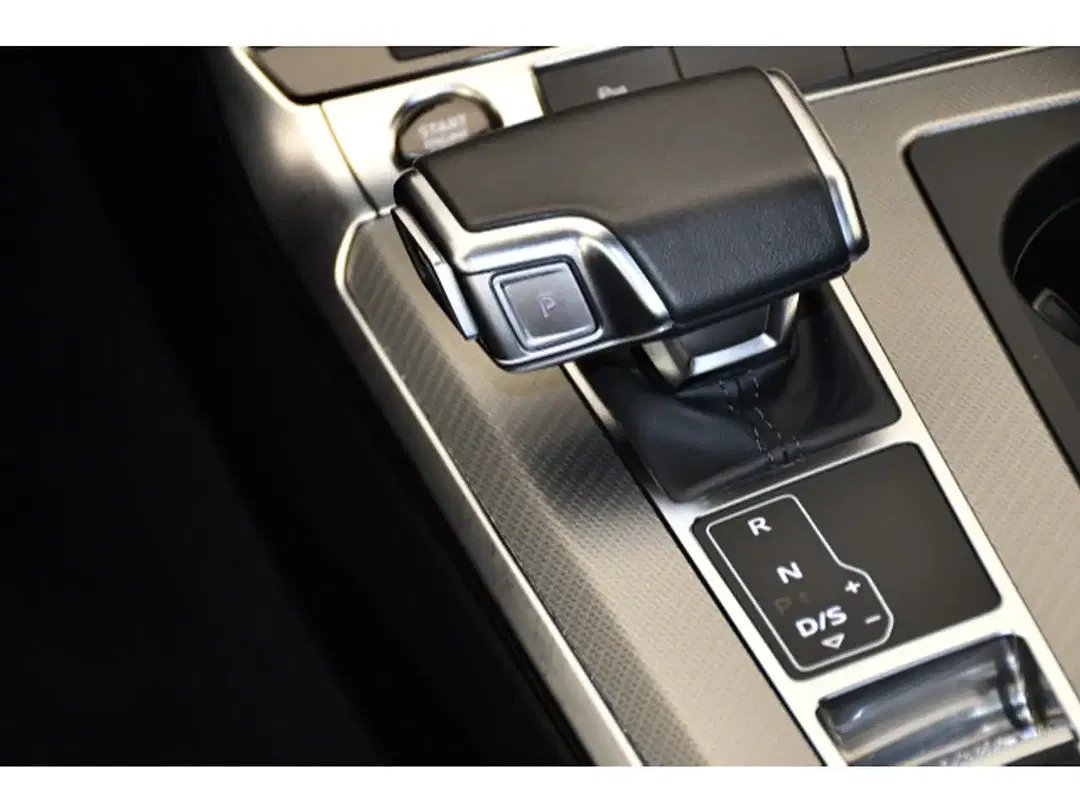 Audi A6 - Thumbnail 5