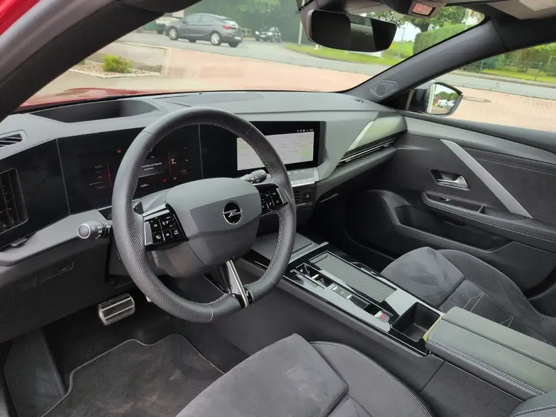 Opel Astra - Thumbnail 7