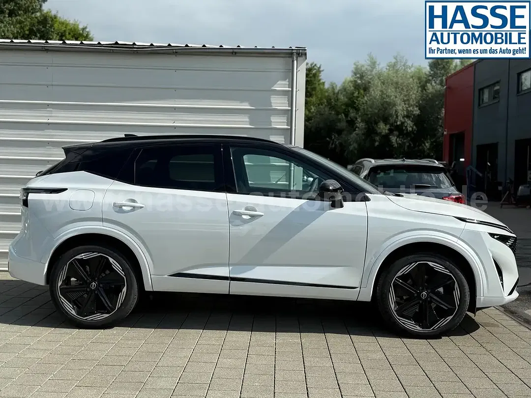 Nissan Qashqai - Thumbnail 3