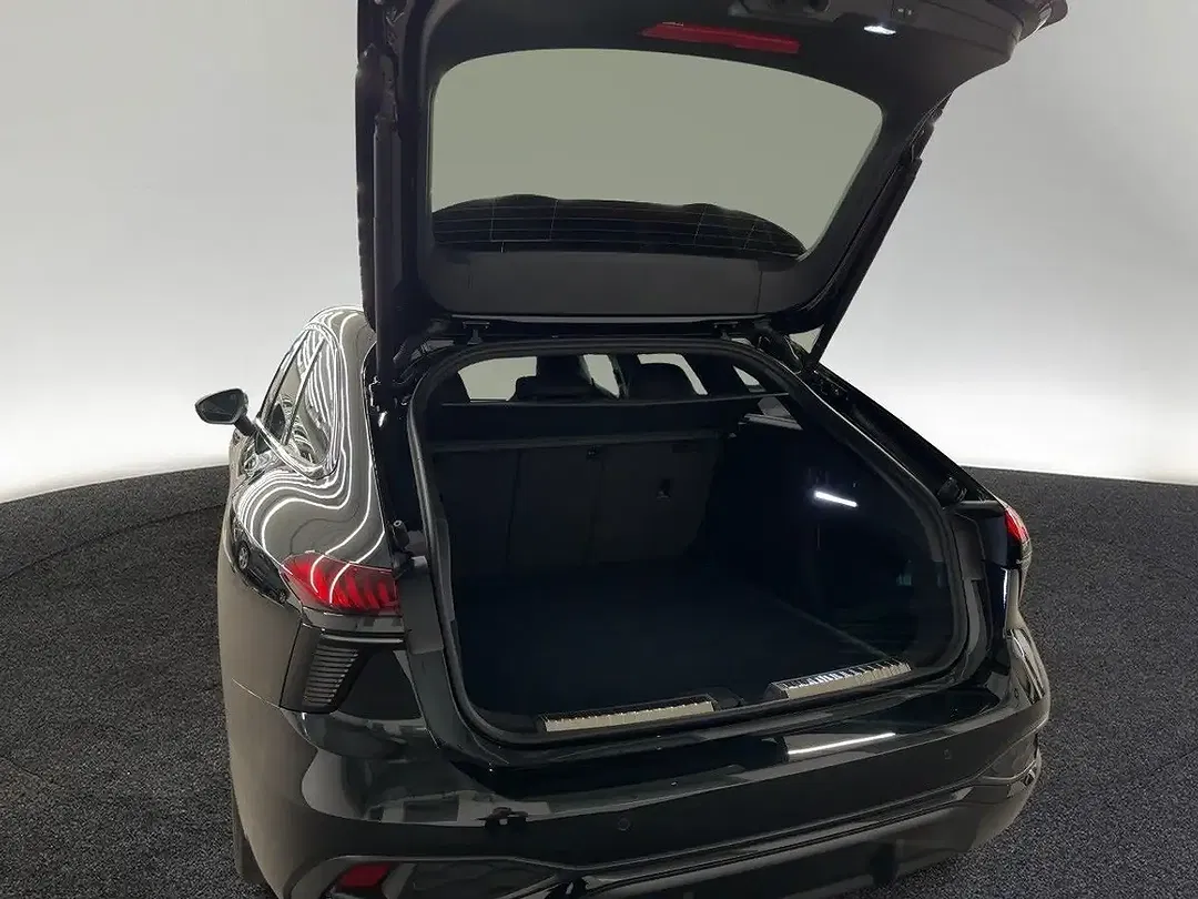 Audi A6 - Thumbnail 3