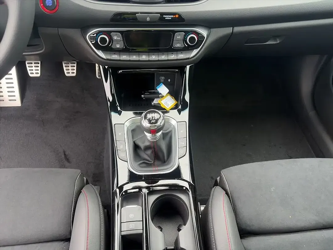 Hyundai i30 - Thumbnail 13