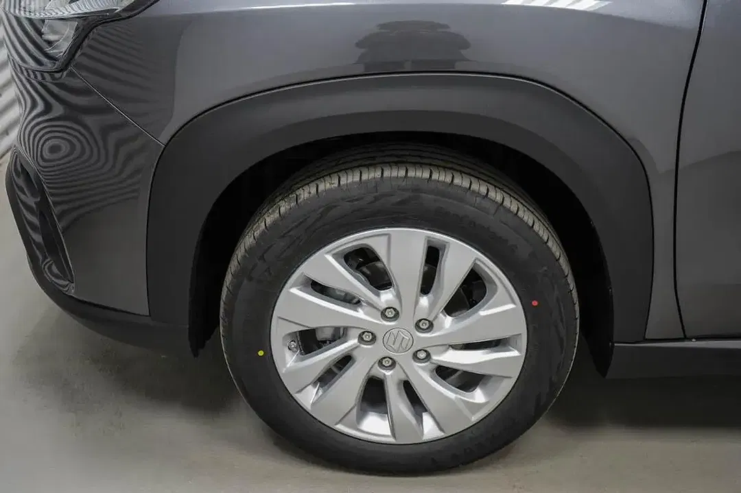 Suzuki S-Cross - Thumbnail 5