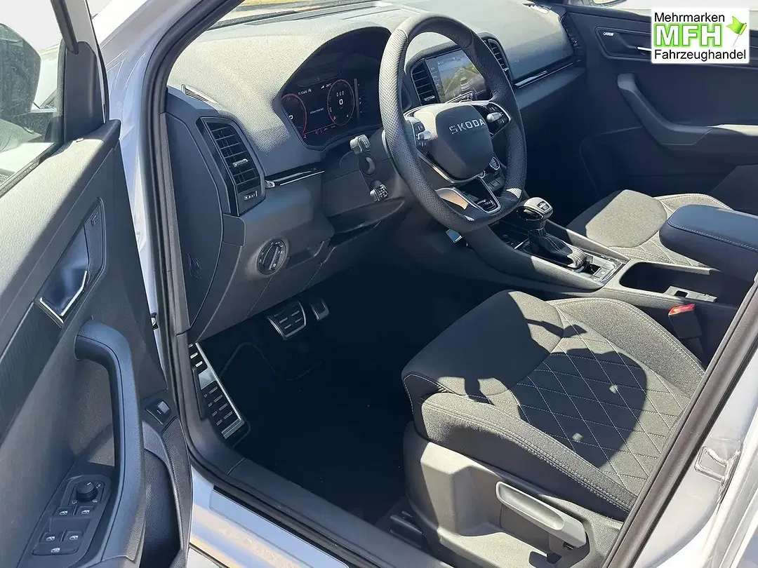 Skoda Karoq - Thumbnail 10