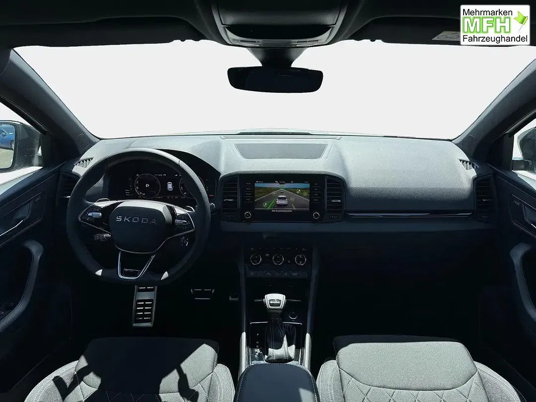 Skoda Karoq - Thumbnail 9