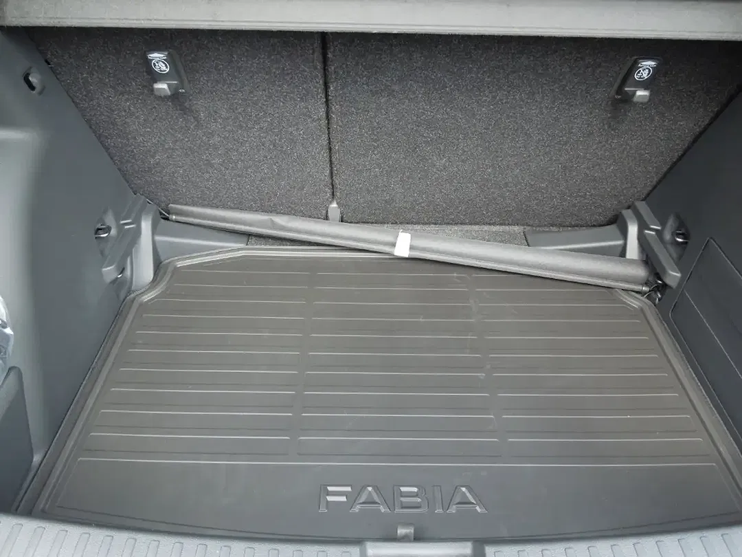 Skoda Fabia - Thumbnail 11