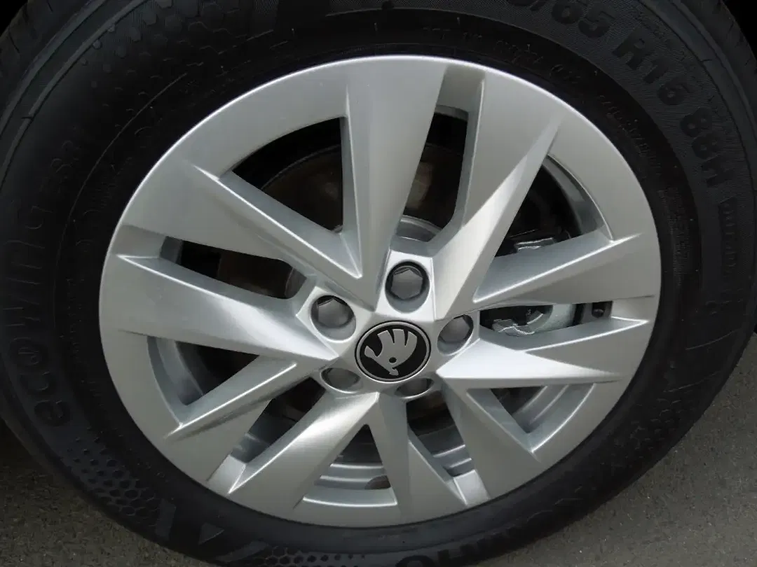 Skoda Fabia - Thumbnail 13