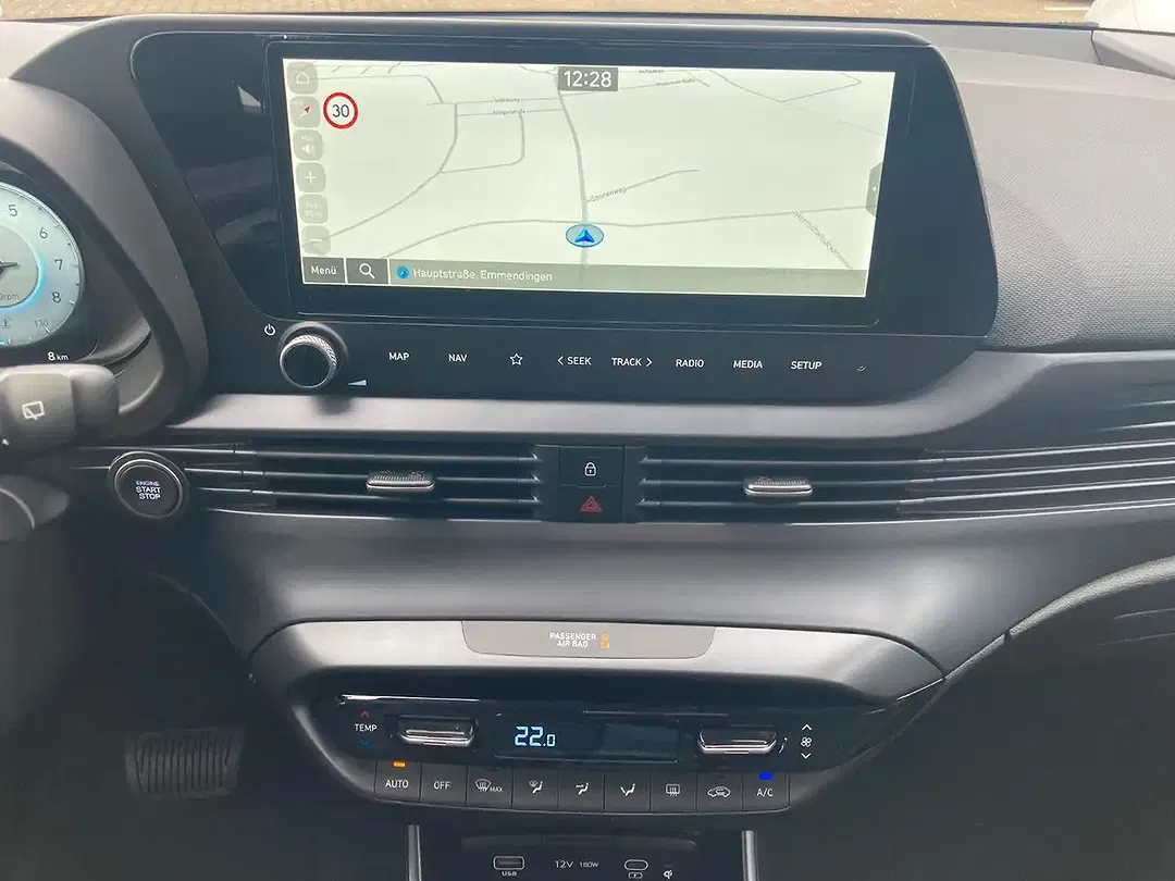 Hyundai i20 - Thumbnail 11