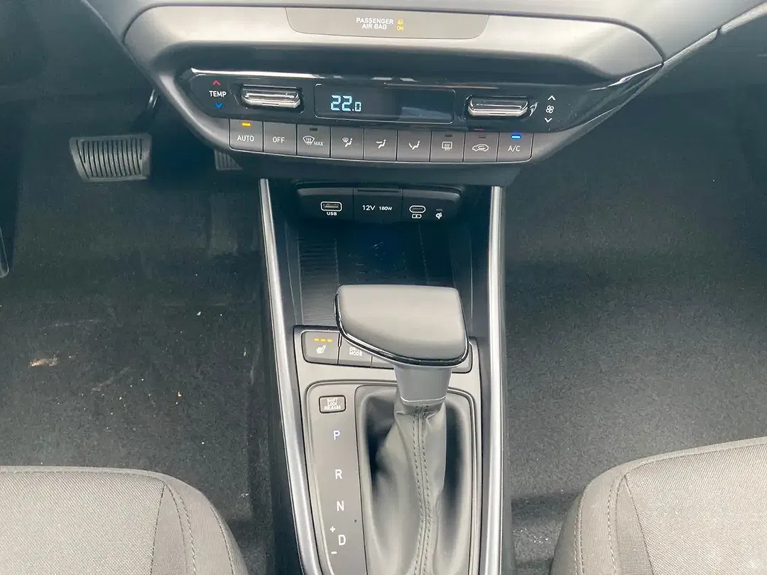 Hyundai i20 - Thumbnail 12