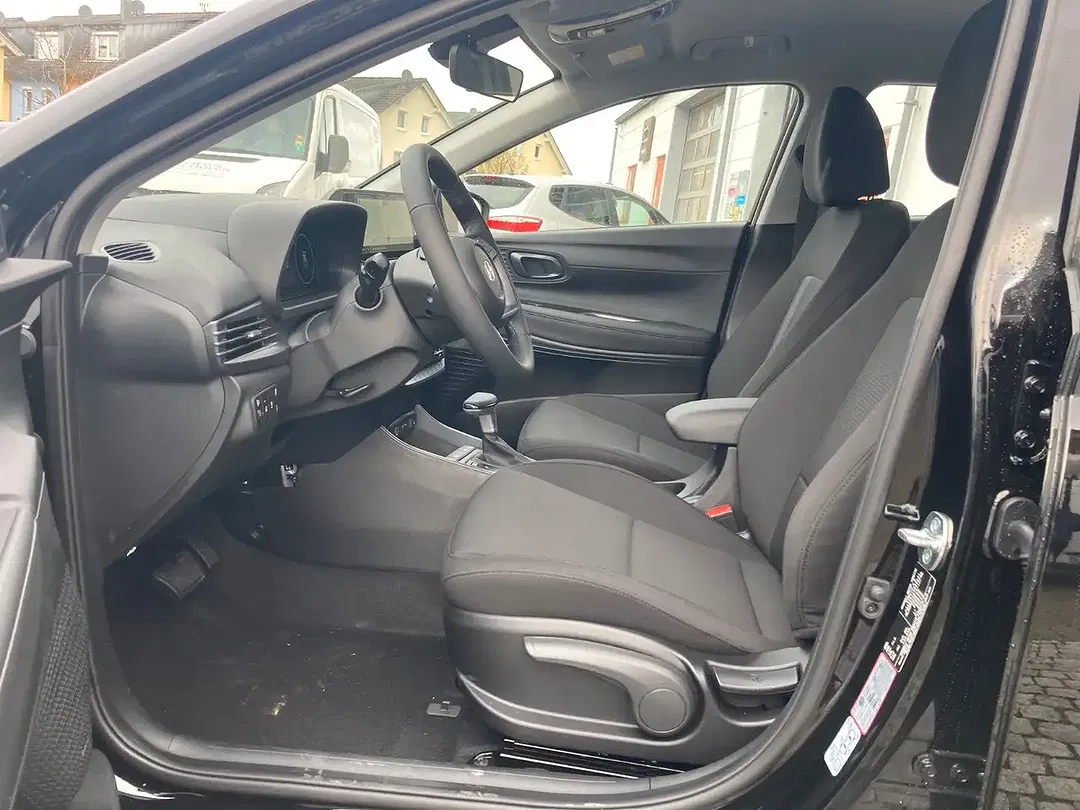 Hyundai i20 - Thumbnail 6