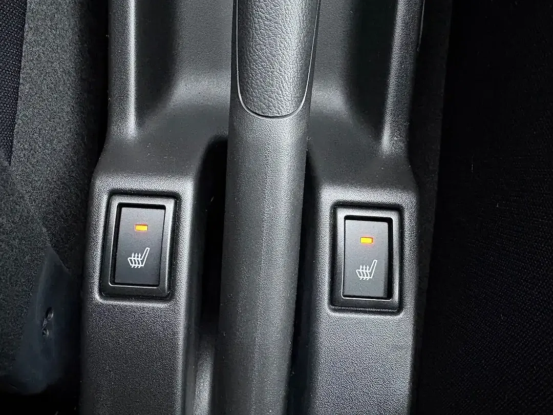 Suzuki Swift - Thumbnail 13