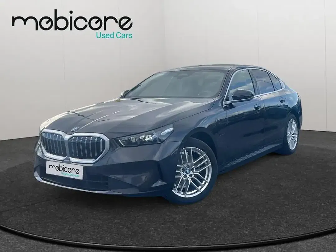 BMW 530 - Thumbnail 1