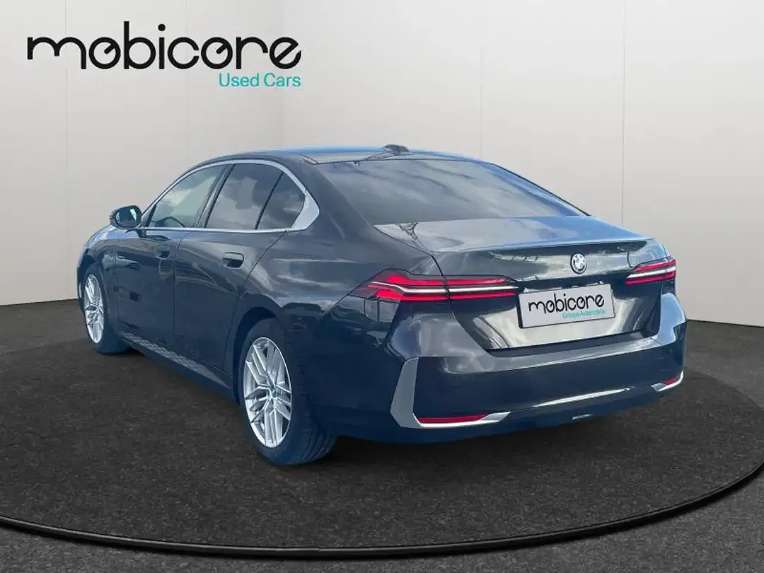 BMW 530 - Thumbnail 5