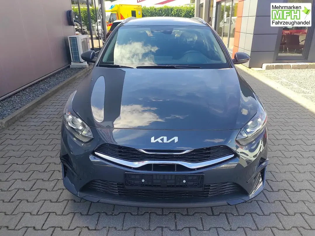 Kia Ceed SW / cee'd SW - Thumbnail 2