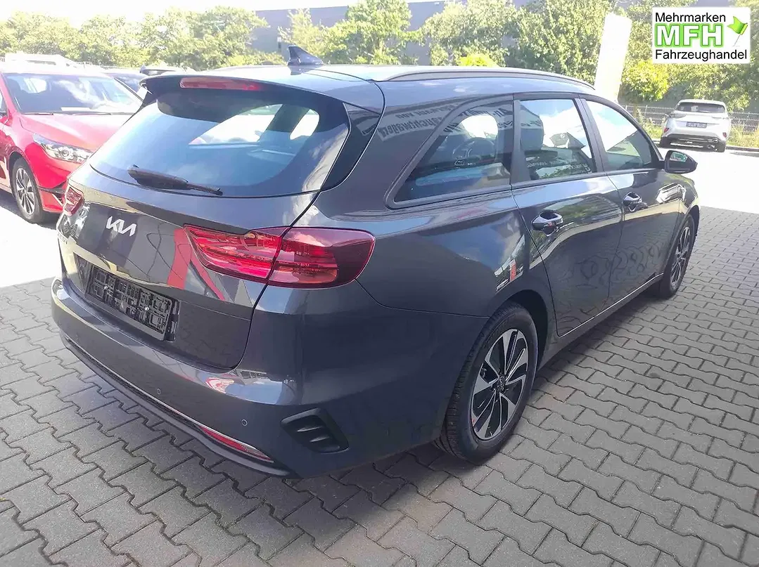 Kia Ceed SW / cee'd SW - Thumbnail 4