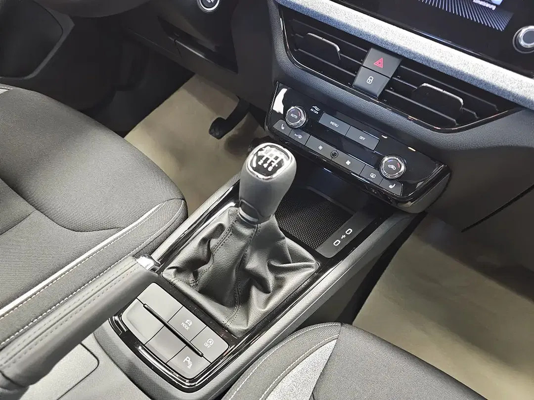 Skoda Kamiq - Thumbnail 12